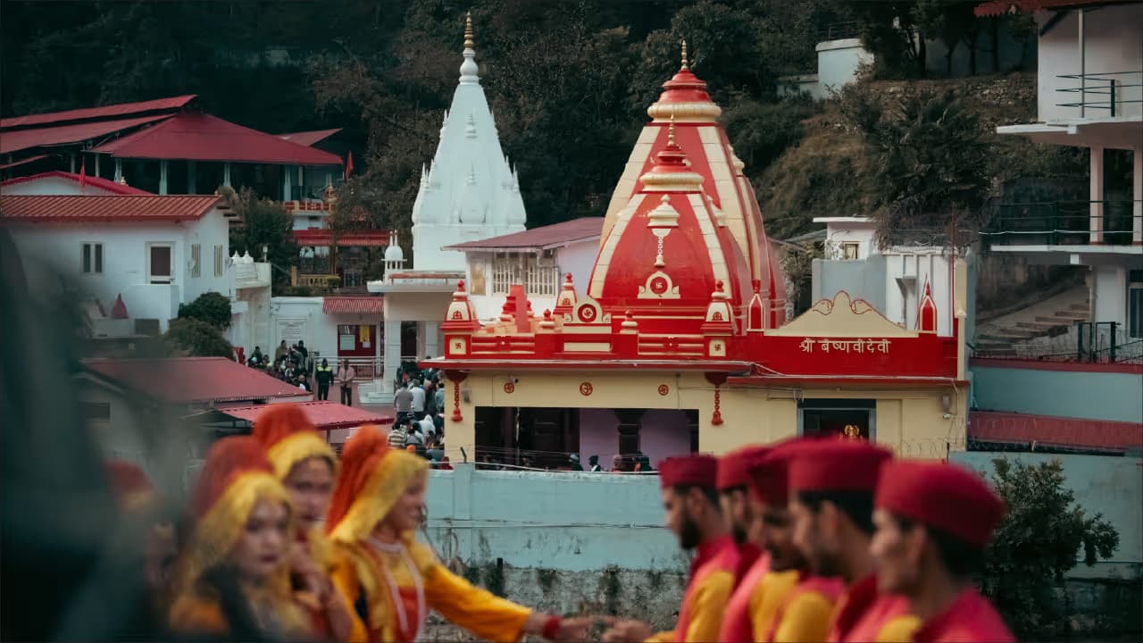Bhowali to Kainchi Dham (Neem Karoli Baba) Hike