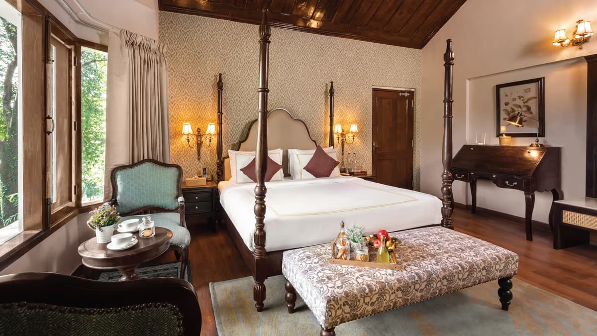 Shaw Deluxe Suite