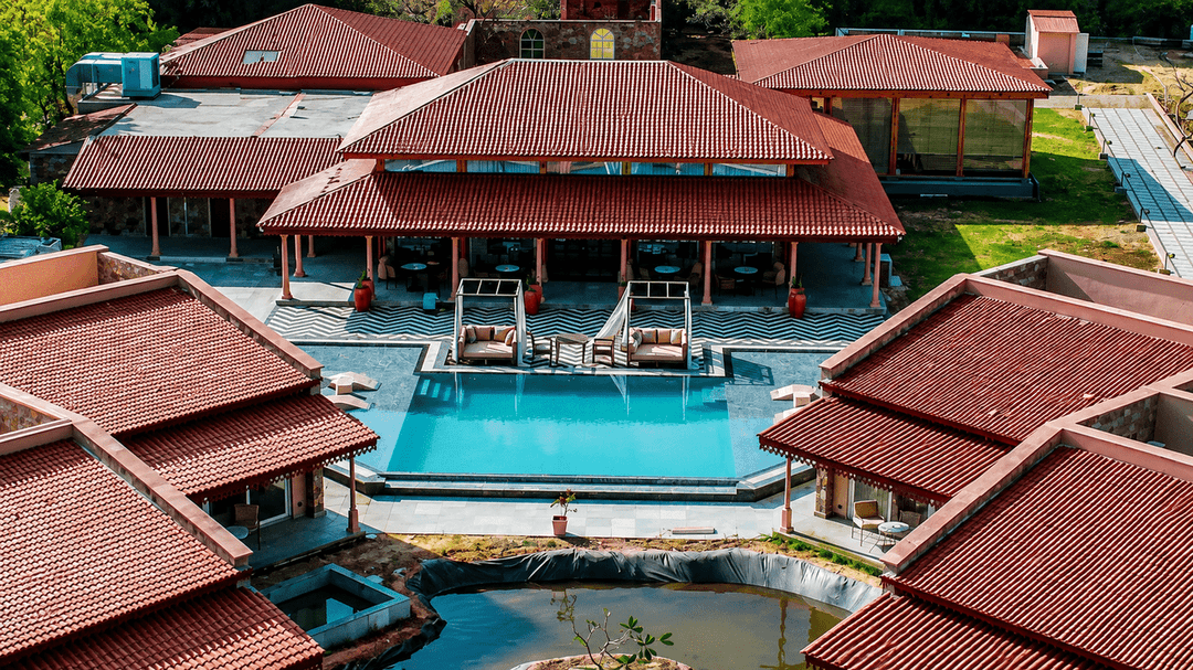 Why Staying at a Heritage Hotel Near Jaipur Can Change Your Rajasthan Experience