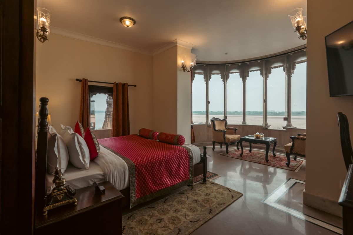Varuna Burj Suites Varuna Burj Suites