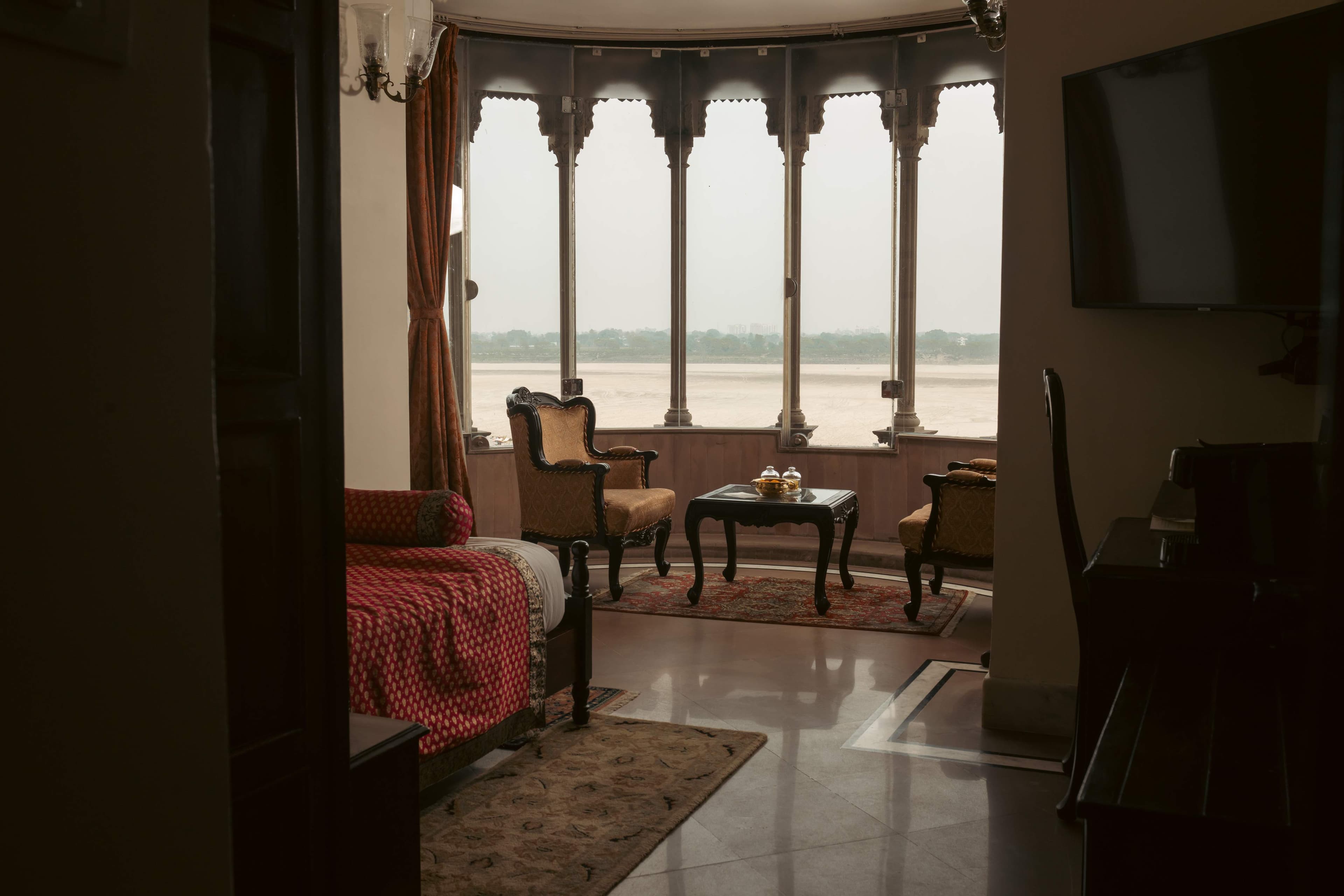 Varuna Burj Suites Varuna Burj Suites