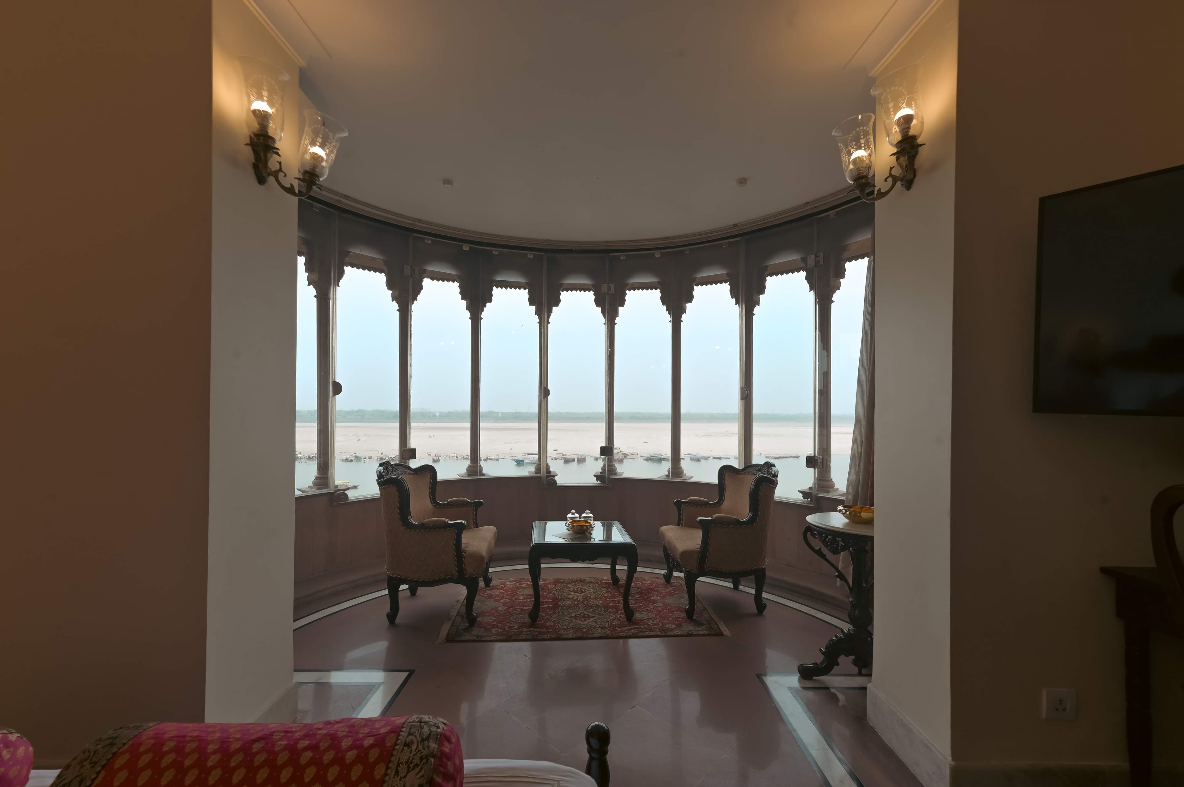 Varuna Burj Suites Varuna Burj Suites