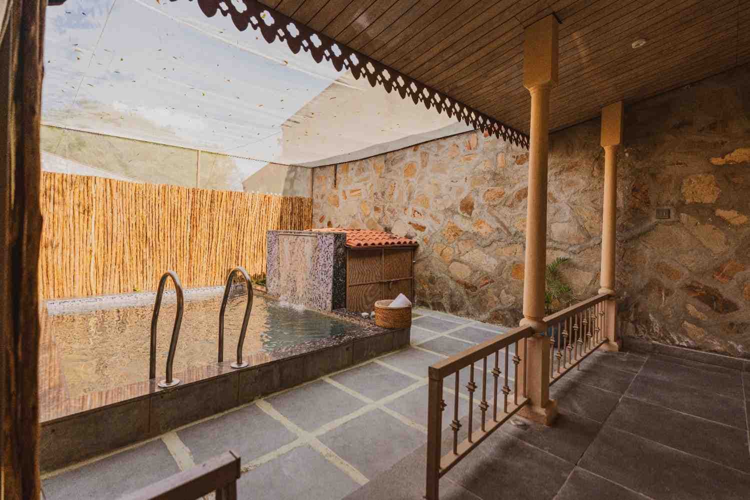 Luxury Villa With Courtyard and Private Pool - View 2