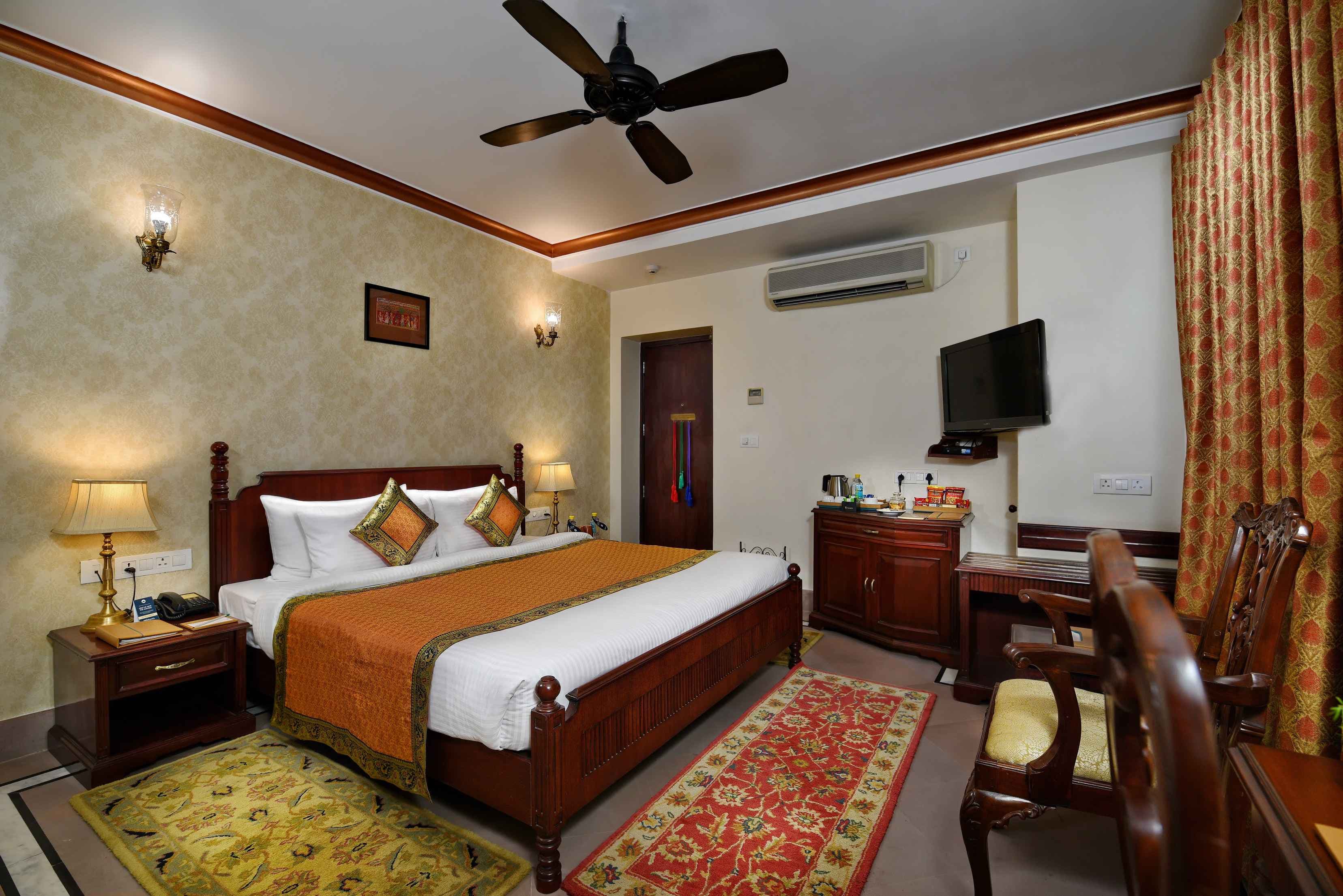 Dhanurdhara Rooms Dhanurdhara Rooms