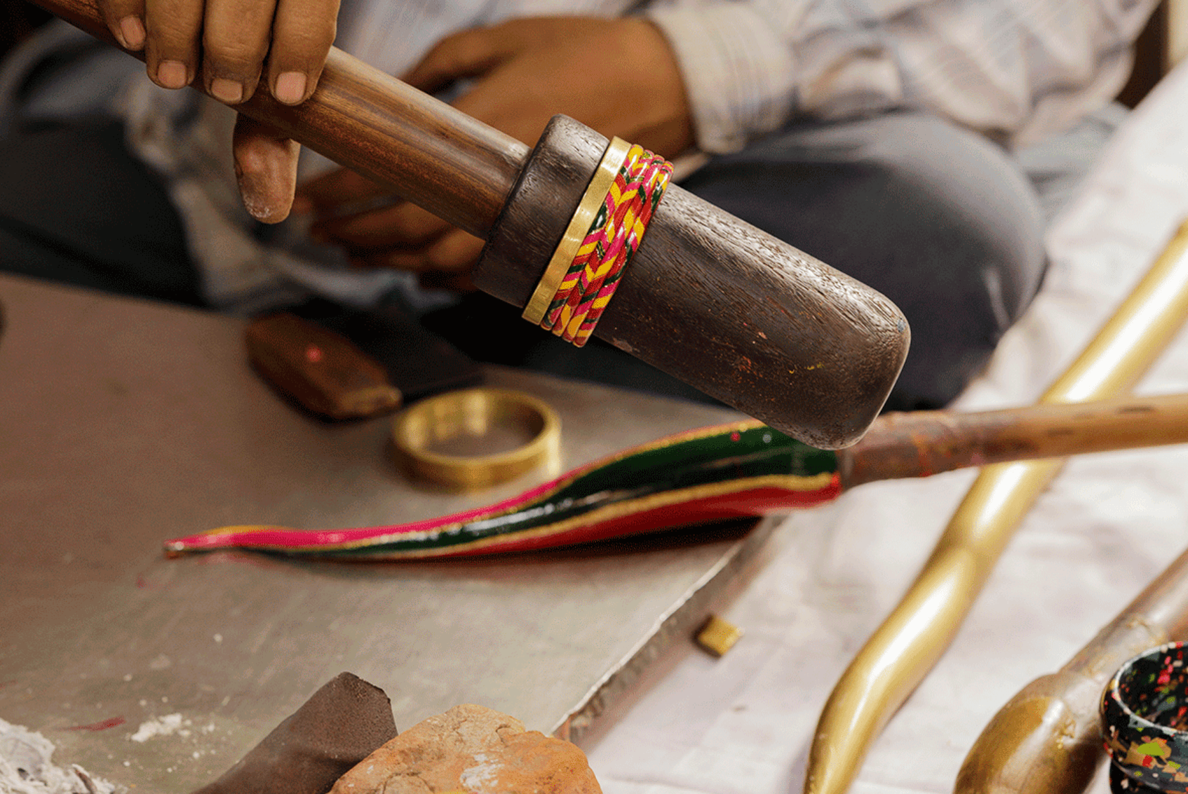 Lac Bangle Making and Tota wala astrology in the afternoon along with the high tea by the lake Lac Bangle Making and Tota wala astrology in the afternoon along with the high tea by the lake